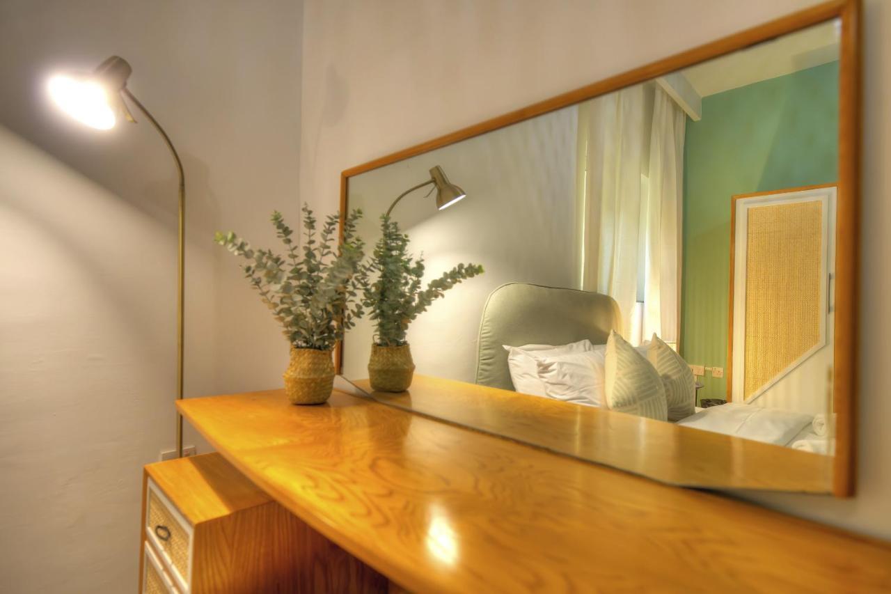 Beautifully Furnished Seafront 4 Bedrooms Goslm-4 Слима Экстерьер фото